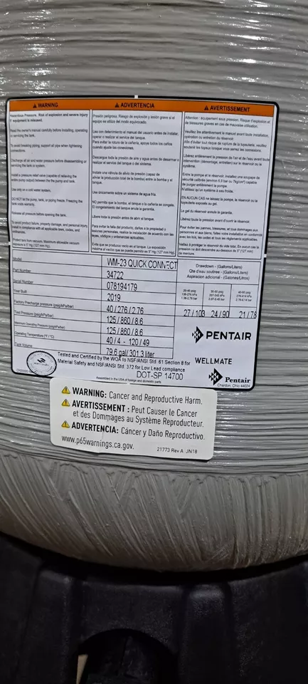 PENTAIR WM-23 Quick Connect 80 Gallon Fiberglass Well Tank